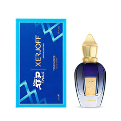 Xerjoff Torino 22 Eau de Parfum con su caja elegante, una presentación moderna.